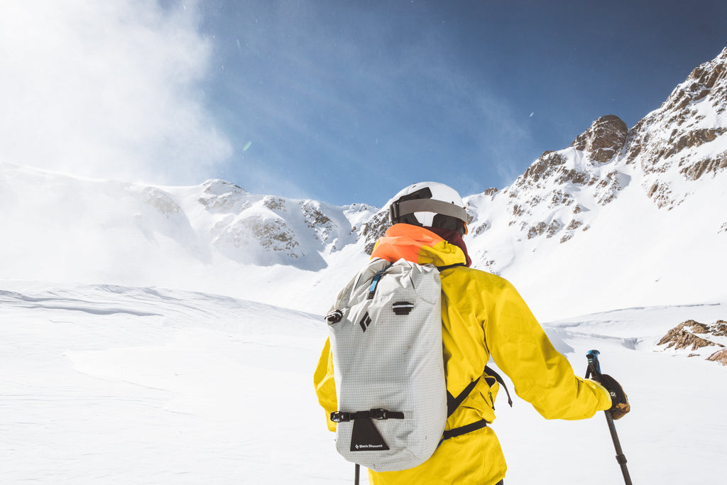 Team Wendy M-216 | w/ Princeton Tec Light & Superior Ventilation | Professional Ski Helmet