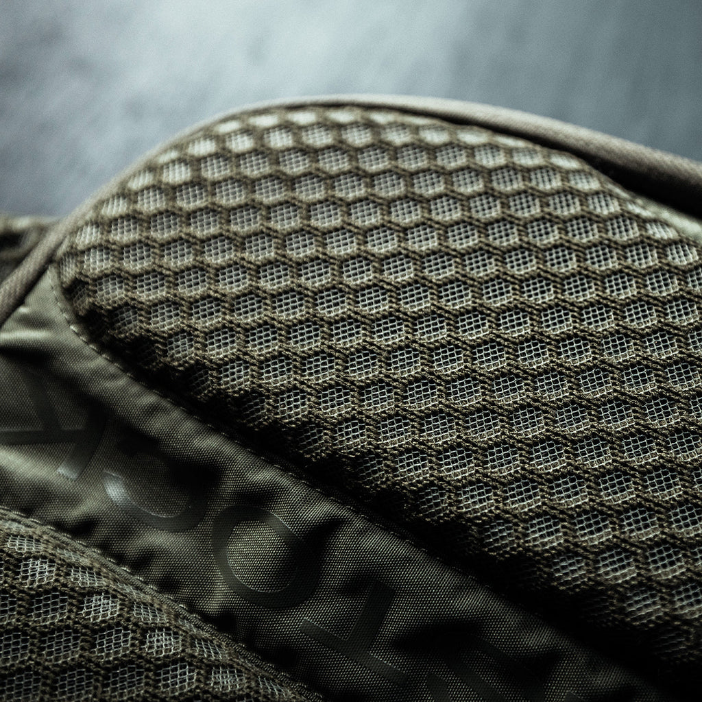 Eberlestock Fade Sling | Lightweight EDC Bag w/ CCW Pocket