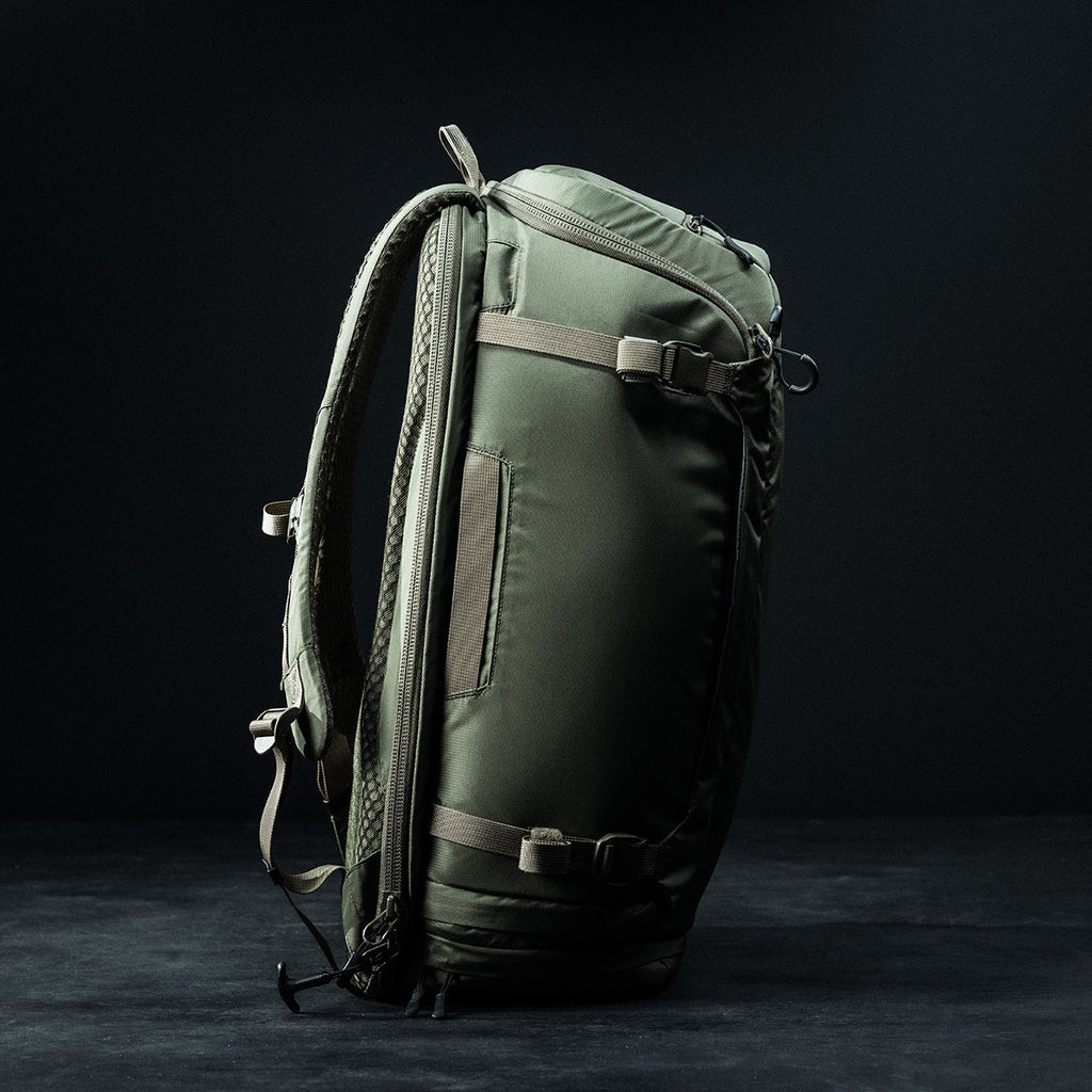 Eberlestock Fade Adapt | EDC Bag w/ CCW Pocket & Expandable Scabbard