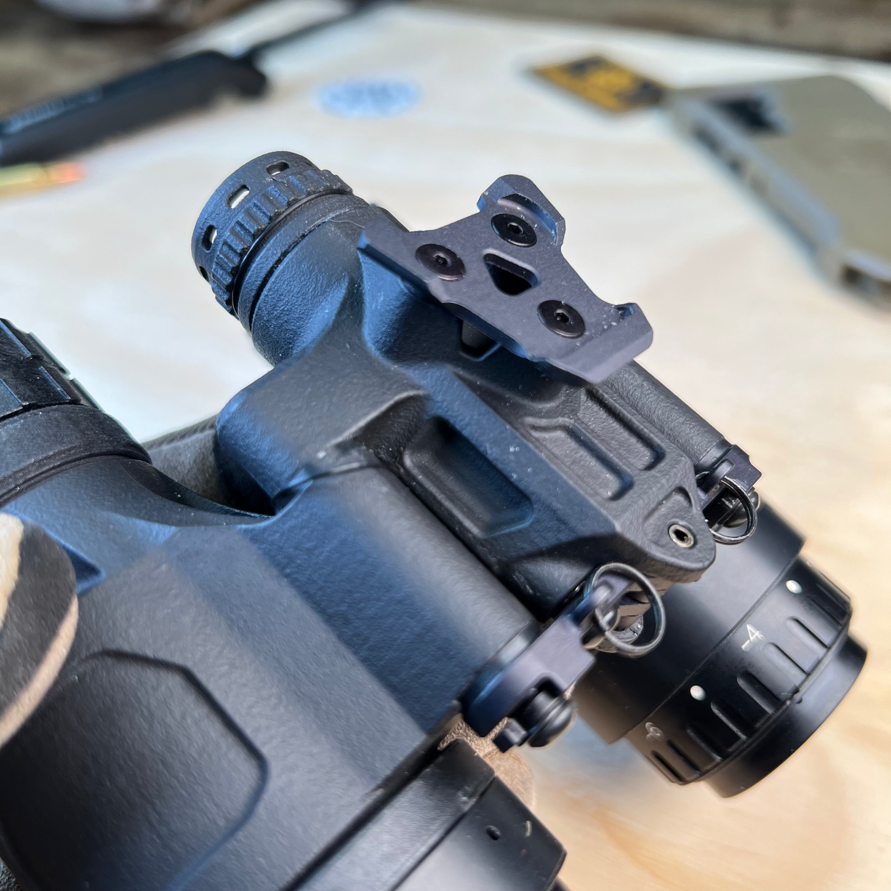 Nocturn Industries Katana | Up to 3000 FOM Gen 3 White Phosphor & 15oz | 100+ Hour Battery