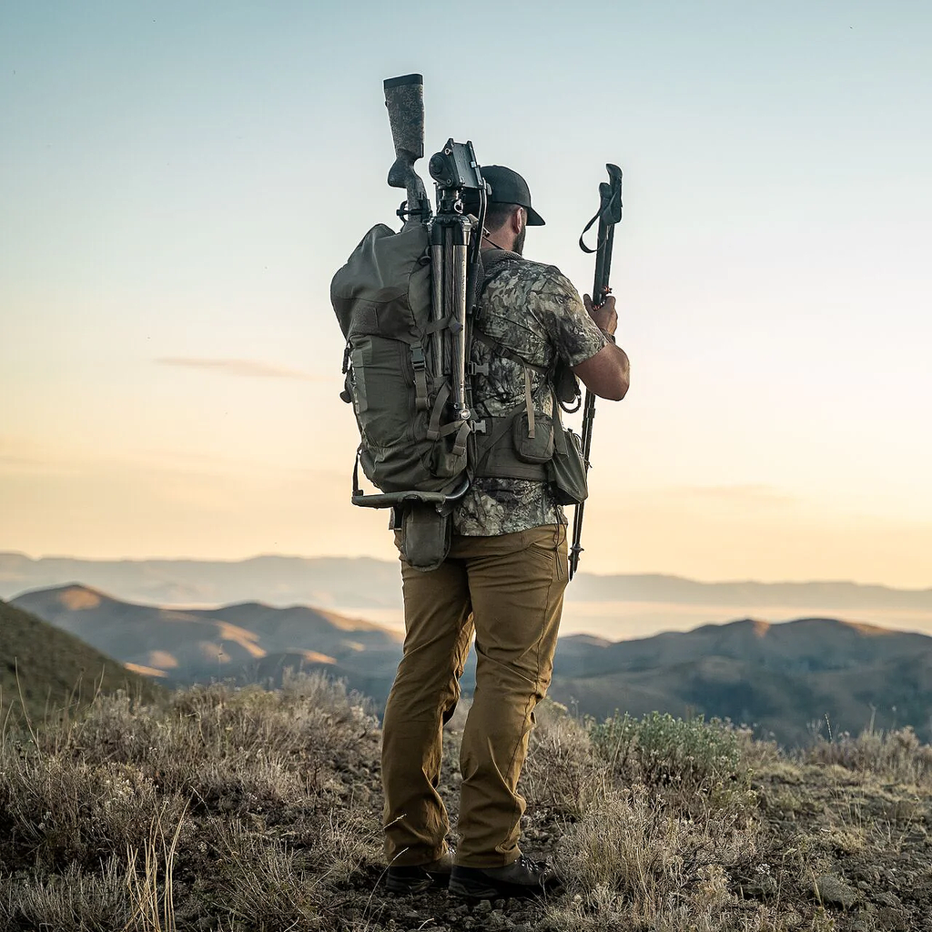 Eberlestock Camas Pant | Water-Resistant w/ Articulated Knees & 8 Pockets