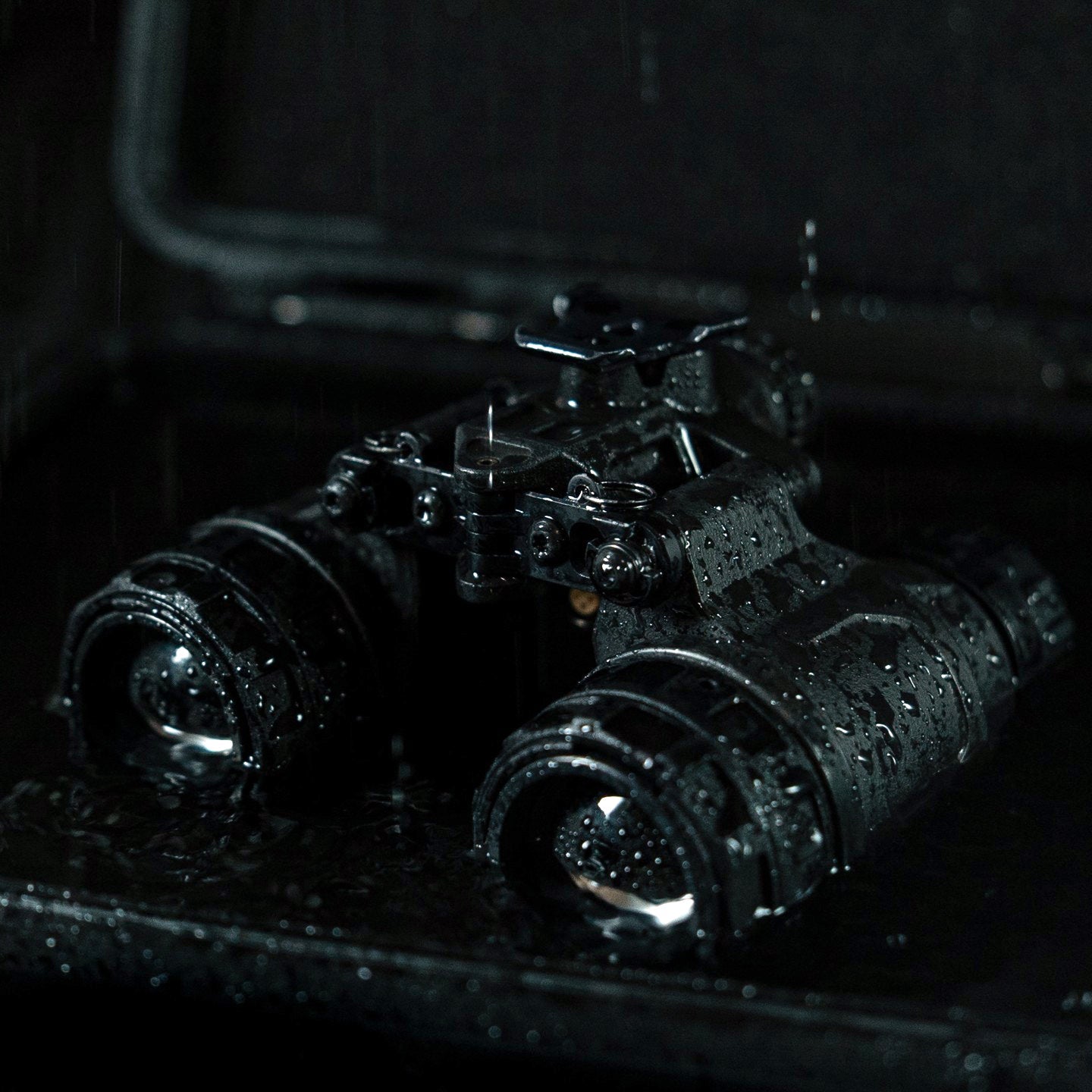 Nocturn Katana-R | Up to 3000 Gen 3 White Phosphor | Ultralight & Rugged for All-Night Comfort