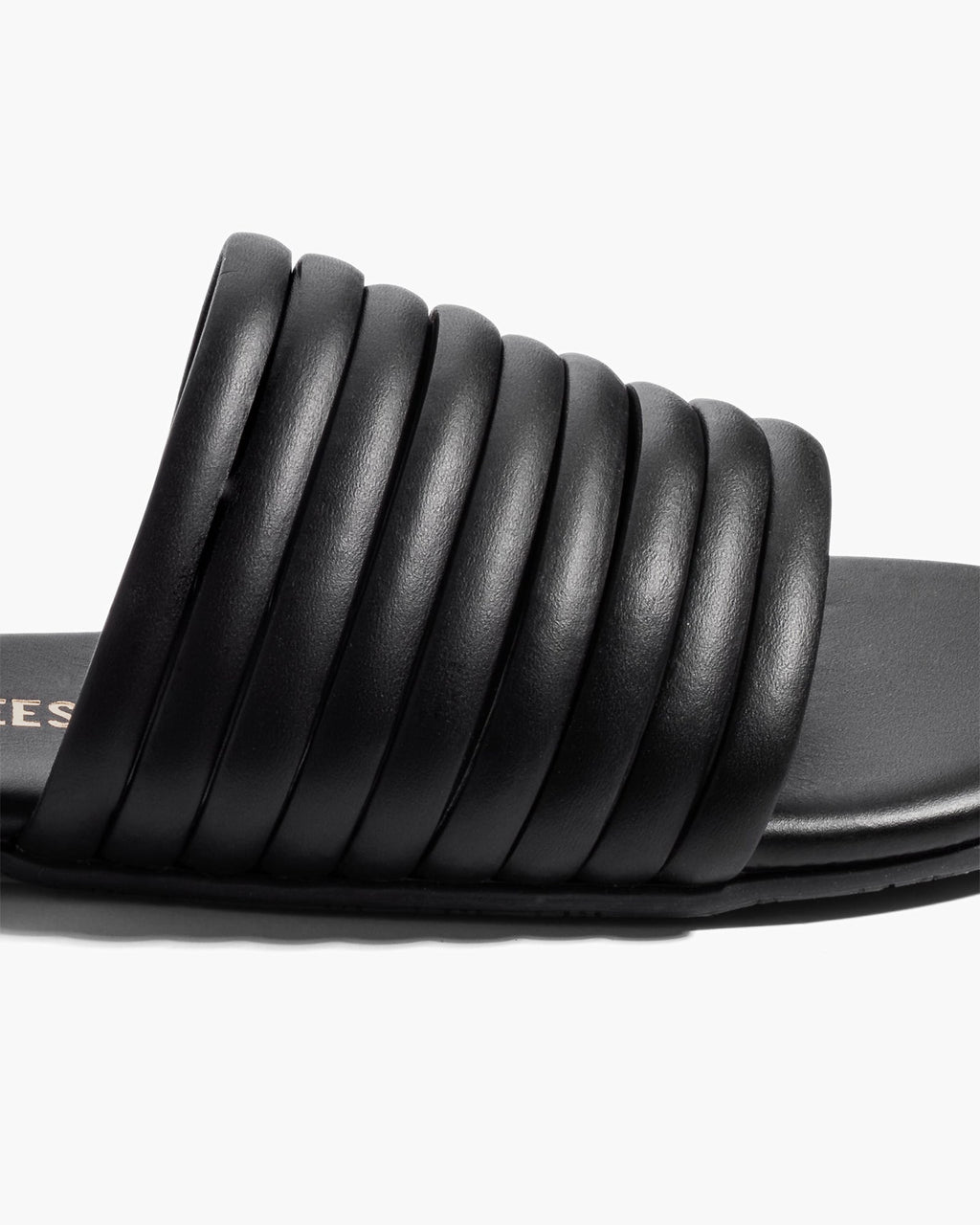 Caro - Black