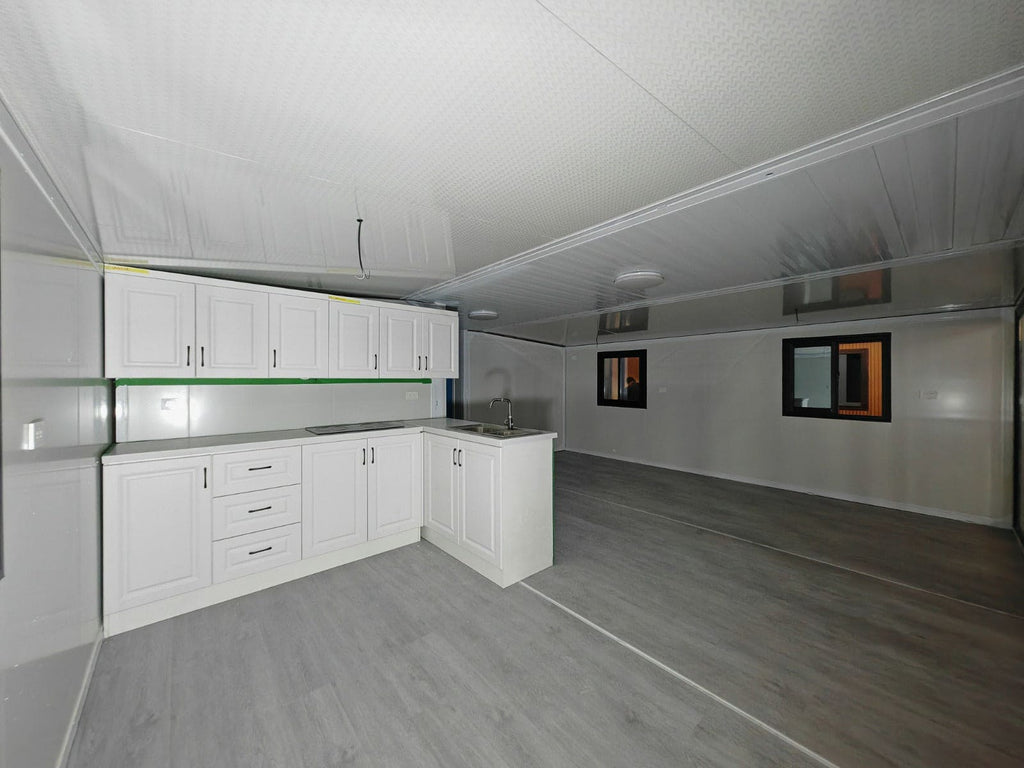 Tiny Homes Expandable & Fully Equipped